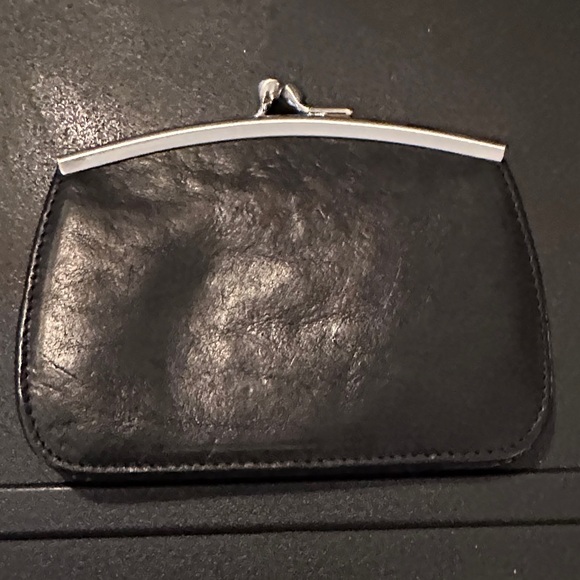 Wilson’s Black Leather Coin Purse - Picture 3 of 4